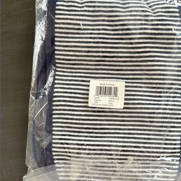 Gerber Cat Face Bib Set - Navy, White, and Orange - Picture 4 of 4